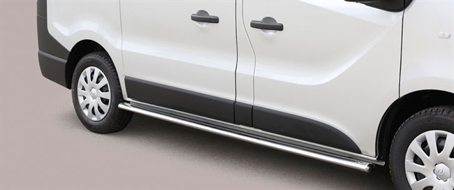 Side bars oval fra Mach i rustfri stål - Fås i sort og blank til Opel Vivaro (kort model) årg. 14+