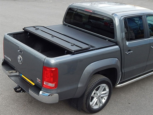 Tri-Fold cover til VW Amarok Double Cab årg. 10-20