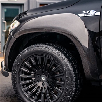 Skærmforøger - Monster i Kulfiber fra Predator til Nissan Navara NP300 AdBlue D/C Årgang 2017+